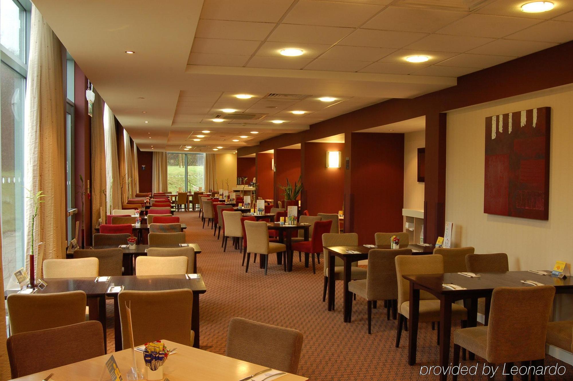 Holiday Inn Express London Stansted Airport By Ihg Stansted Mountfitchet Ristorante foto