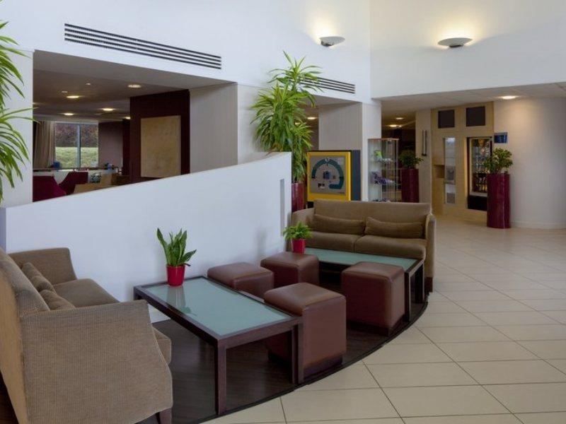 Holiday Inn Express London Stansted Airport By Ihg Stansted Mountfitchet Esterno foto