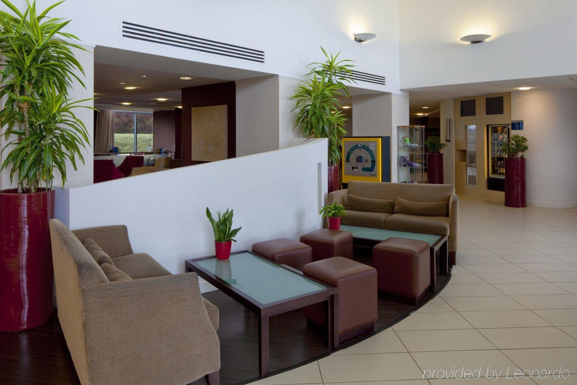 Holiday Inn Express London Stansted Airport By Ihg Stansted Mountfitchet Interno foto